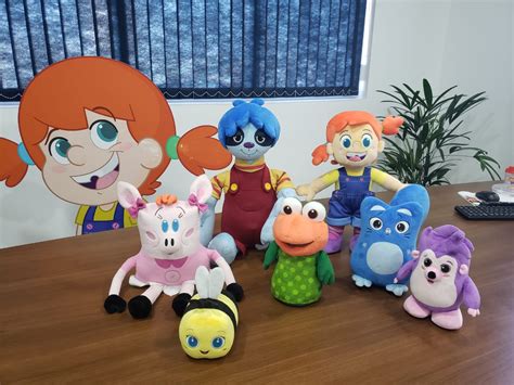 Lovely Toys Lança Pelúcias Da Série O Diário De Mika Ep Grupo