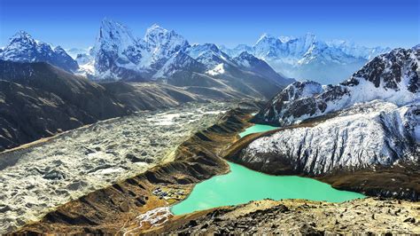 Beautiful View From Gokyo Ri Everest Region Nepal Beautiful View