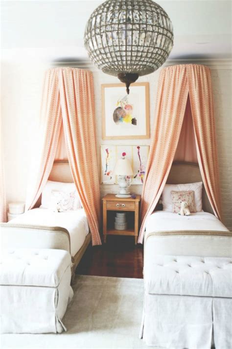 If you are a couple and you both enjoyed having lots of space, then you will benefit from canopy twin bed this. Sleep Like a King: Dreamy Baldachin Ideas