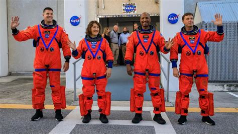 Nasa Delays Artemis Mission Astronauts Will Not Return To Moon Till 2026 Technology News