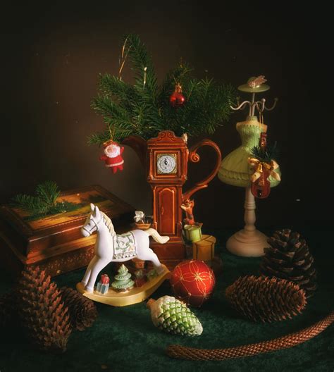 Christmas still life - HAPPY NEW YEAR! | Still life, Christmas tree toy ...