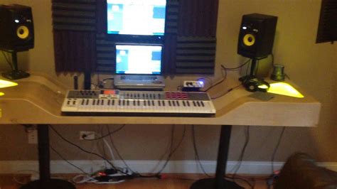 How to build an at home recording studio.... the best studio desk ...