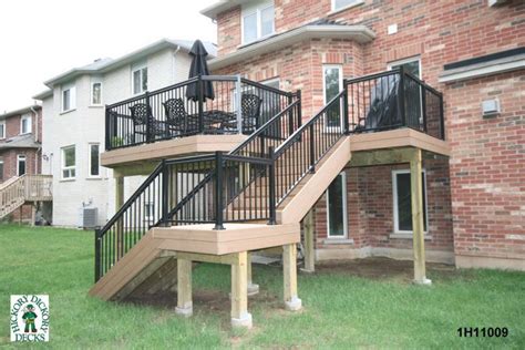 Sun shades, canopies and shade cloths are some of the best temporary deck shade ideas for outdoor areas. Deck Plan #1H11009 | DIY Deck Plans