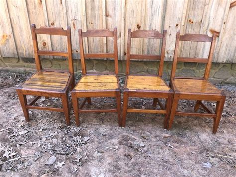 They are a very simple way of adding color and drama to your home, without aa: Charming Set of Farmhouse Rustic Honey Colored Pine Dining ...