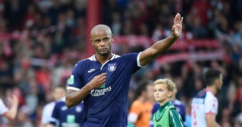 Anderlecht a terminat cu scor alb atat ultimele doua meciuri de campionat jucate pe lotto park, cat si ultima confruntare cu kortrijk. Kompany biedt Anderlecht-fans excuses aan: "Ik voel me ...