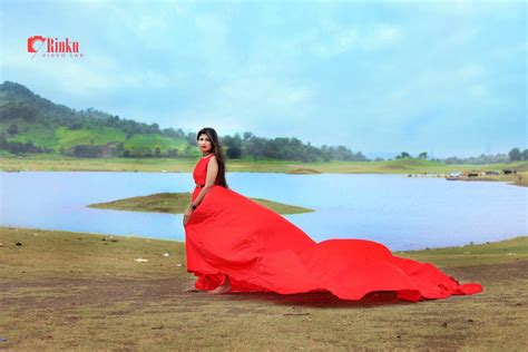 Silk Satin Red Pre Wedding Long Tail Gown Size Free Size At Rs 2500