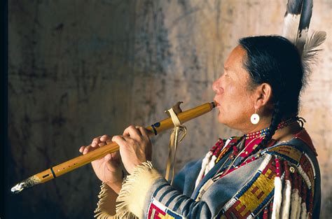 Ursprung Hässlich Physiker Traditional Native American Instruments Geldüberweisung Explodieren