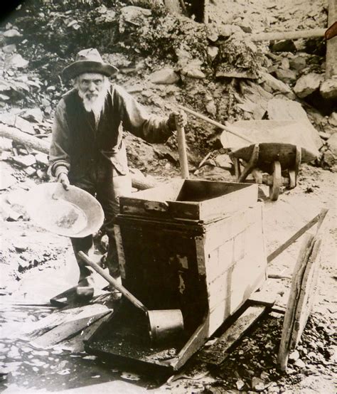 Days of the Klondike Gold Rush, photo archived at MacBride Museum
