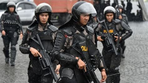 Brimob Tembak Brimob Polri Diminta Perketat Pengawasan Senjata Bbc News Indonesia
