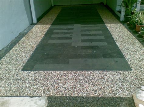 Lebih bagus dan cantik lagi bila keramiknya menempel pada bagian dinding yang membatasi bagian taman atau kolam renang rumahmu. Warna keramik lantai teras rumah - Cari Inspirasi Rumah Disini