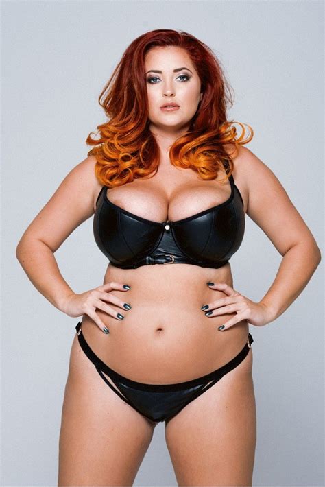 Lucy Collett Sexy And Topless 5 Photos TheFappening