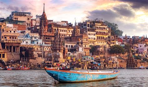 Varanasi The Holy City Of India Invites You For A Dip And Mesmerising