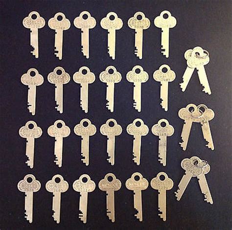It's easy to set up an online account with the bank as you a customer. Vintage Safe Deposit Box Keys - Lot of 30 Mosler Numbered ...