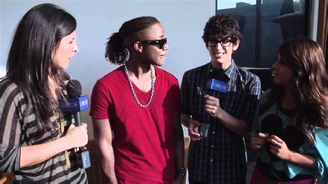 Victorious Cast Flash Mob Leon Thomas Iii Matt Bennett And Daniella