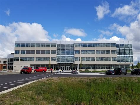 Is your home located near the discovery world, the milwaukee riverwalk or the milwaukee art museum? Milwaukee Tool Headquarters Project | Wellenstein & Sons