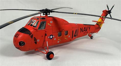 Hss1 Seabat Helicopter Plastic Model Helicopter Kit 172 Scale