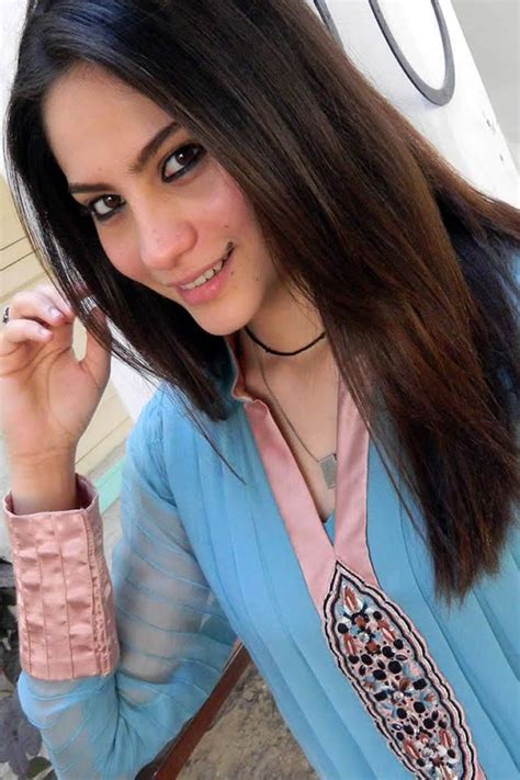 Actress Neelam Muneer Receiving Film Offers To Work In Bollywood