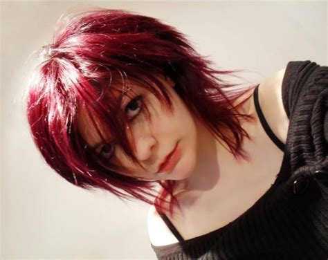 25 groovy short emo hairstyles slodive scene hair short scene hair rocker hair