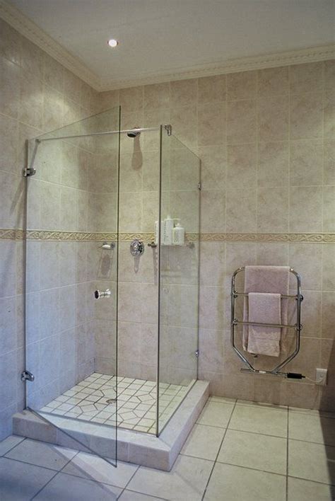 Showerline In South Africa Makes And Installs Bespoke And Standard Order Frameless Luxury Shower