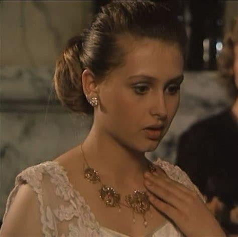 Michaela kuklová oznámila rozchod s josefem wittnerem. Michaela Kuklová v seriálu Náhrdelník (1992, režie ...