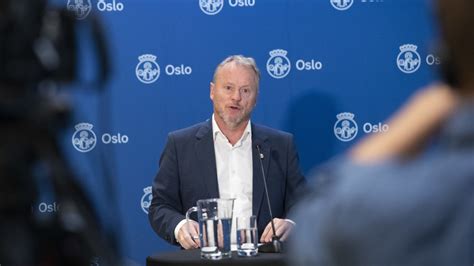 Byrådsleder raymond johansen (ap) i oslo sier han har full tillit til lan marie berg (mdg). Raymond Johansen vil ha digital undervisning «i alle ...