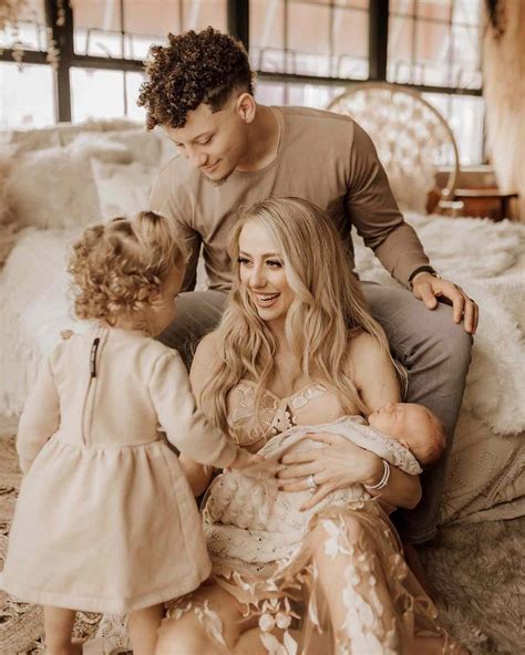 Brittany Patrick Mahomes With Daughter Sterling Baby Bronze Photos