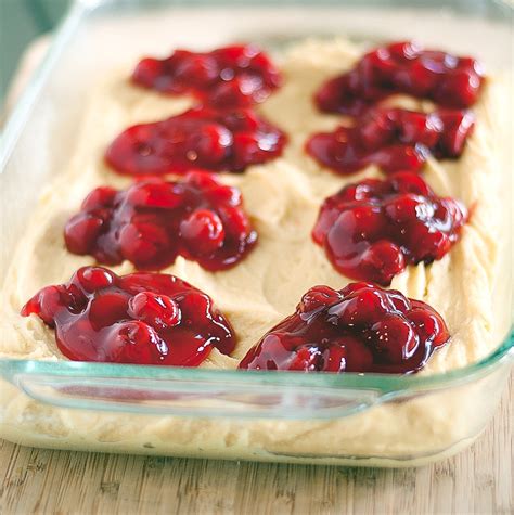 Canned cherry pie filling can be a good alternative to homemade with a few adjustments. how to make cherry pie filling