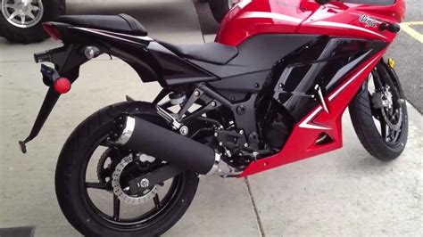 Have a question on ninja 250? 2012 Kawasaki Ninja 250R Red and Black - YouTube