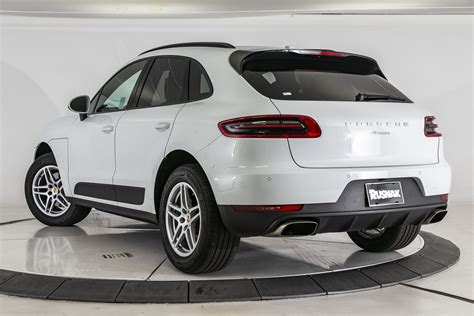 Certified Pre Owned 2017 Porsche Macan Base 4d Sport Utility In