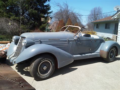 Subject:replica of auburn 851 boattail speedster author:luc106 date:march 15th, 2007 event:old timer show 2008 place/country: 1935 AUBURN SPEEDSTER - Classic Replica/Kit Makes 1935 for ...