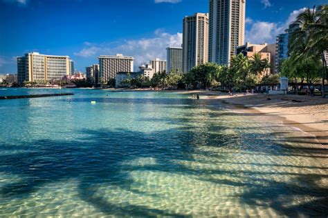Waikiki Beach Scene Of Hawaii By Wavees