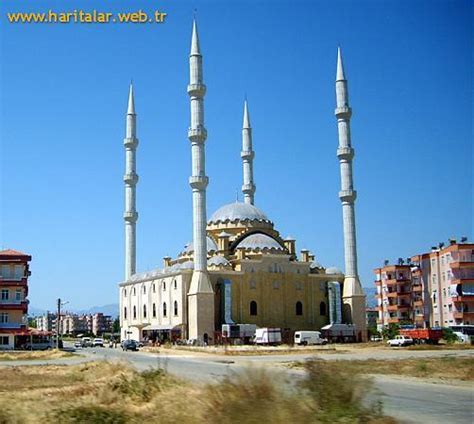 Antalya merkez de ziyaret edebileceğiniz ve gezebileceğiniz bir çok müze ve tarihi miras yer almakta. Merkez Külliye Camii - Manavgat