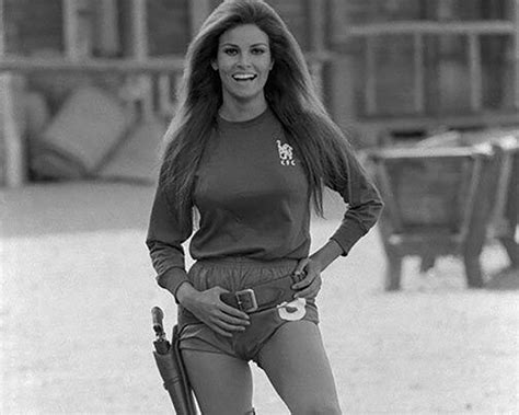 Vintage Images Of Raquel Welch Page Of Yeah Motor