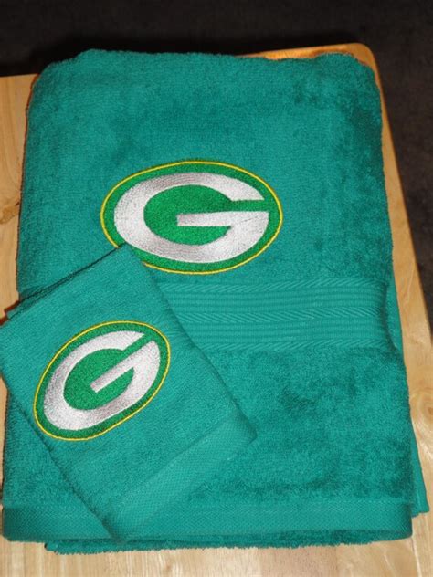 Green Bay Packers Football Embroidered Towel Set By Cybergeeks2