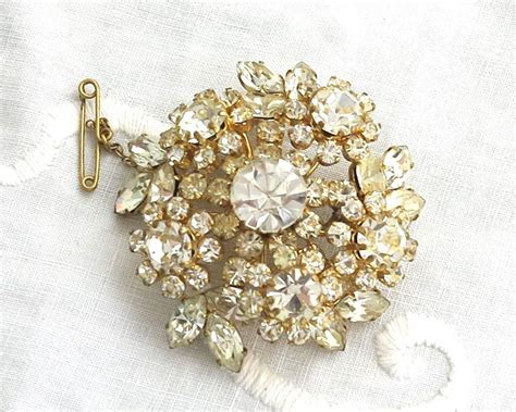 Pin On Vintage Brooches
