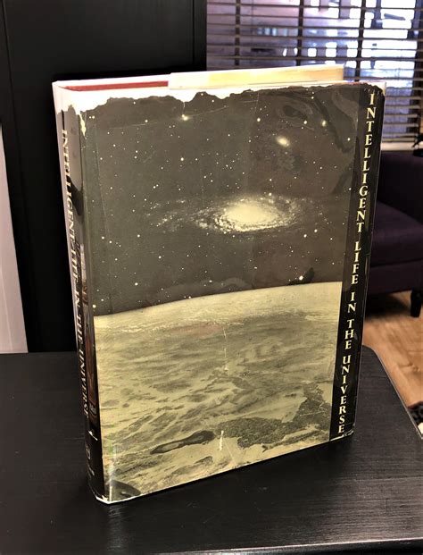 Intelligent Life In The Universe First Edition By Is Shklovskii
