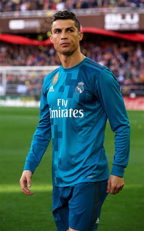 Photos For Cristiano Ronaldo Football Quotes For Life