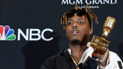 Rapper Juice Wrld Reportedly Popped Pills Before He Had Seizure And