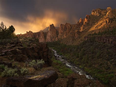 Wallpaper Oregon Usa Canyon Crooked River Rocks Evening 1920x1440 Hd Picture Image