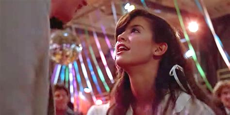 Phoebe Cates Is Now A Boutique Owner Look Inside The ‘fast Times At Ridgemont High Stars Life