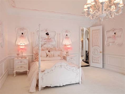 Add some fun, and elegance, to your daughter's bedroom, with princess style crystal chandelier in powder pink, with tiny pink roses details. 20+ Pink Chandelier Designs, Decorating Ideas | Design ...
