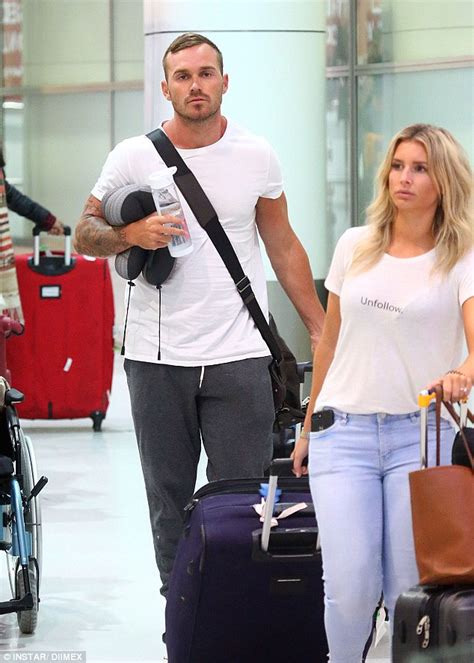 Eden Dally Arrives Back In Sydney After Failing To Win The Reality