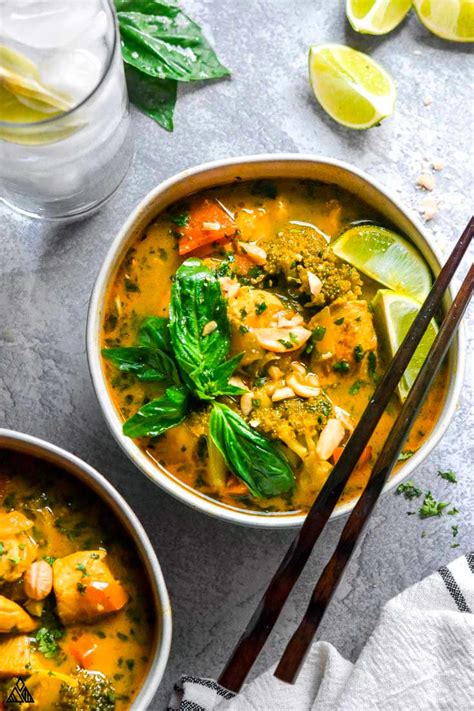 Healthy, comforting and perfect with fresh, crusty bread or warm naan. Chicken Curry Soup (30 Minutes!) - Little Pine Low Carb