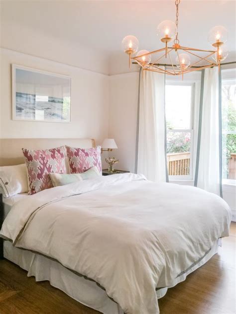 The 5 feng shui factors listed above applies to all bedrooms and most people will find that they will not be battered however there are some more general feng shui guidelines regarding bed placement in bedrooms that you can also practice if the 5 primary. Feng Shui Your Bedroom | HGTV