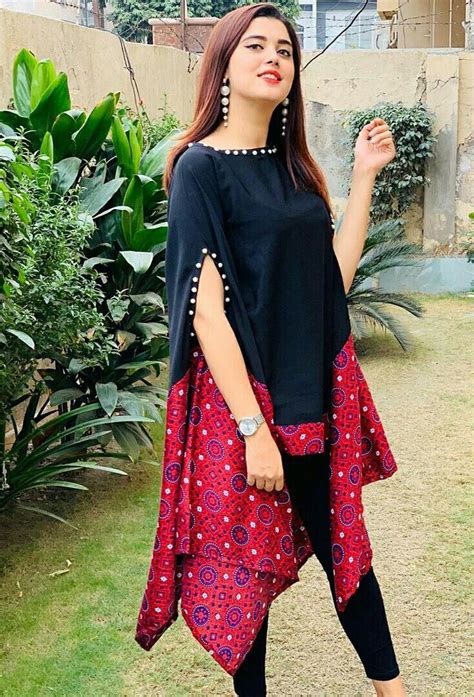 Pin By Faree Khan On Celebrity Fancy Dress Design Beautiful