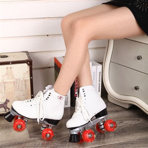 Girls Roller Skates Image By Bird Møm On Ch Your All Gunna Die Skate Girl Roller Shoes