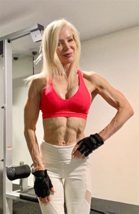 Grandmother Stuns Fans With Shredded Six Pack Instagram Selfie Photo