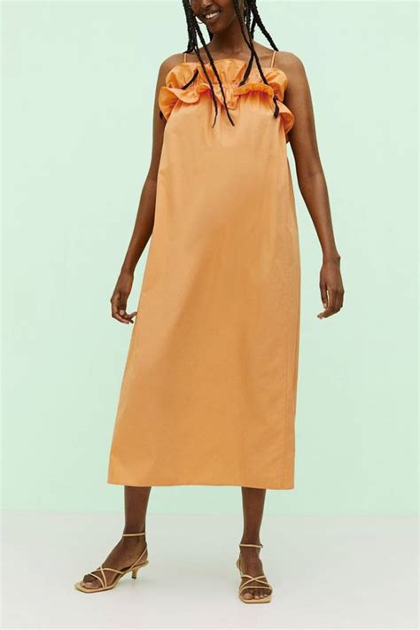 15 Best Handm Dresses For Summer 2021 Glamour Uk