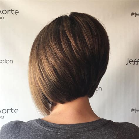 Stacked Nape Length Bob With Elongation Stacked Haircuts Thick Hair Styles Bobs For Thin Hair
