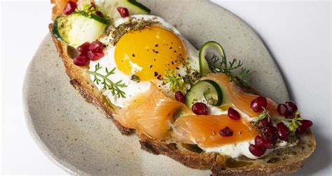 Toast Fried Egg And Trout Ghmumm